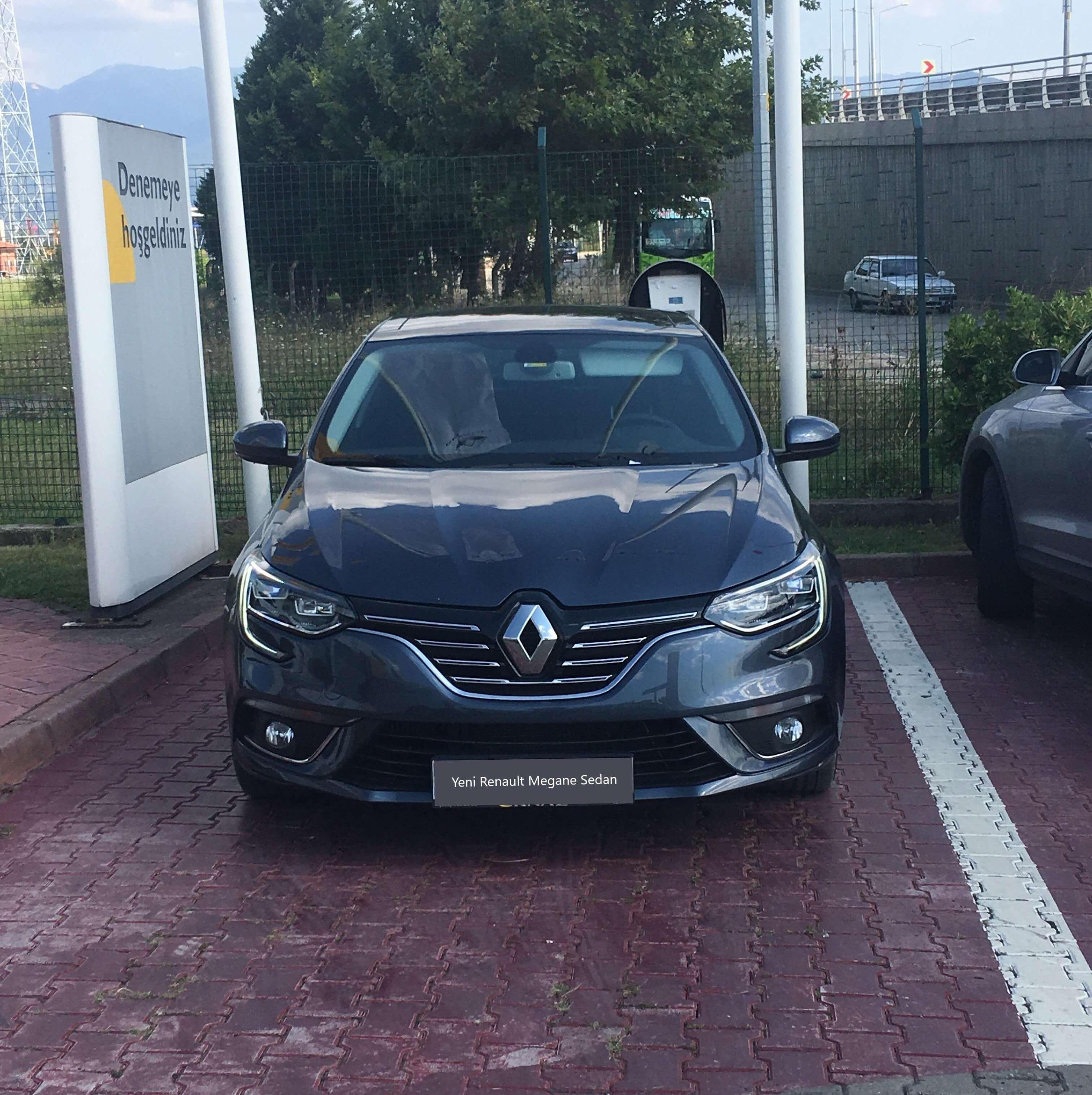 Renault Megane Sedan 2018 Test İncelemesi