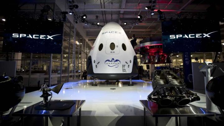 Uzaya Yolculuk SpaceX Dragon2 ile Gerçek Oluyor